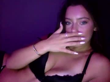 girl
        itslanahcherry cam image #178829