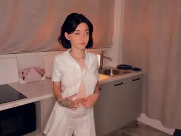girl
        dawnbaber cam image #186293