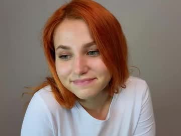 girl
        shirley_gregory cam image #208992