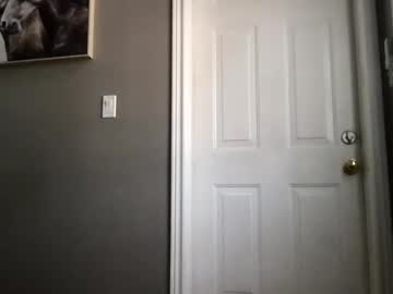 couple
        babyygirllxo97 cam image #192582