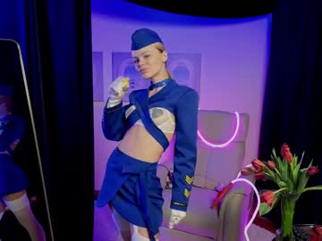 girl
        bluesky_queen cam image #241845
