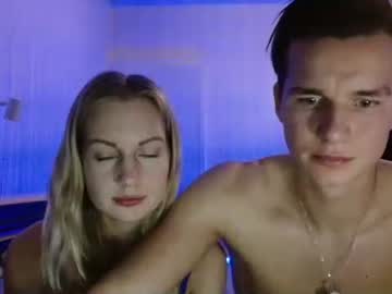couple
        melanie_rosex cam image #58537