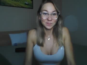 girl Hidden Sex Cam Live Stream with viktoriaaember