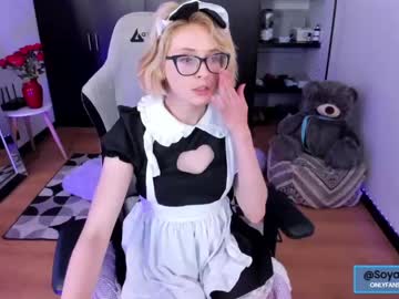 girl
        anah_ cam image #68757