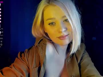 girl
        mila_clarke cam image #20362