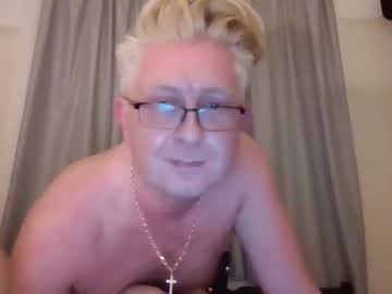 couple
        blowiechloehardharry cam image #40963