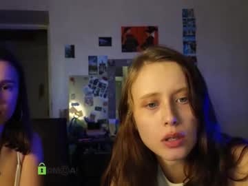 girl Hidden Sex Cam Live Stream with gigi_and_margo
