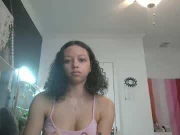 girl
        olivia_babe2003 cam image #58178