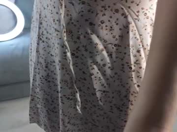 couple
        chippi_chappa cam image #151423