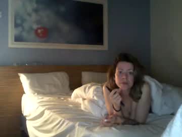 couple
        hornycoupleuk90 cam image #61911