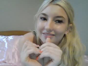 girl
        abbiewhite cam image #232104