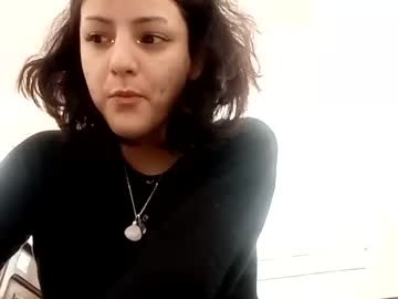 girl
        perseffone69 cam image #106510