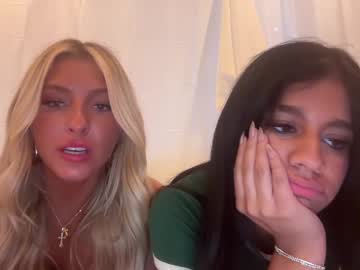 girl Hidden Sex Cam Live Stream with gabbyandrsn