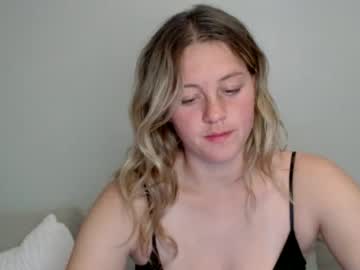 girl
        beccafields cam image #38971