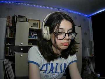 girl Hidden Sex Cam Live Stream with alodieherlan