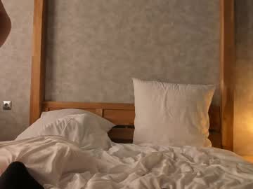 girl Hidden Sex Cam Live Stream with milka_bunny