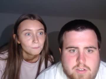couple
        lilgoofball cam image #165425