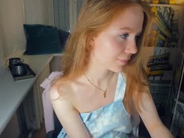 girl
        alice_caprice cam image #99799