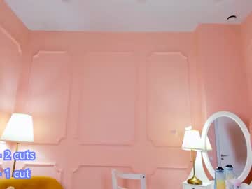 girl
        shine_luna cam image #65046