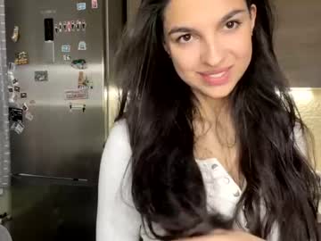 girl
        yourfavorite_girl cam image #77226