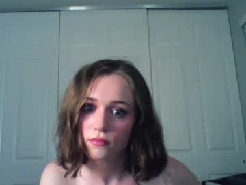 girl
        jazzyb24 cam image #192641