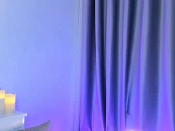 girl
        ella_twinkle cam image #47775
