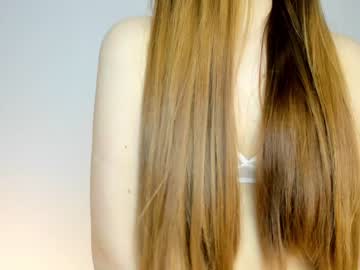 girl
        candy__mandy cam image #81477