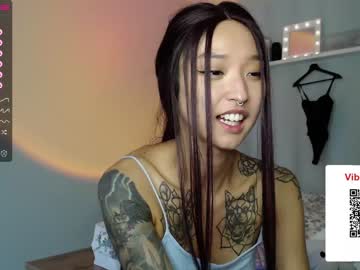 girl
        _octopussy_ cam image #27252