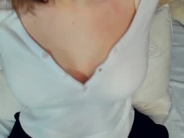 girl
        maisyporterson cam image #147493