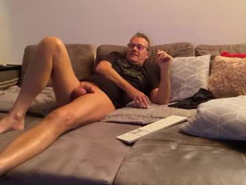 couple
        orimalike cam image #218090