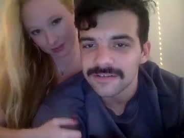 couple
        jacknjayne cam image #122025