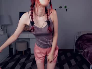 girl
        vanilla_lips cam image #126156