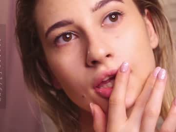 girl
        ameliajasmina cam image #132332