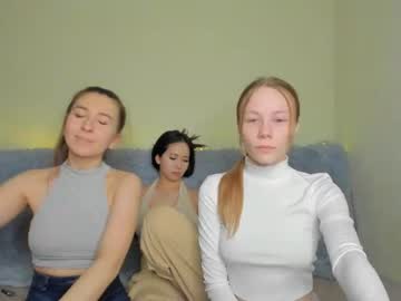 couple
        _molly_eva_ cam image #72019