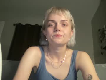 girl
        manic_dream_ray cam image #133241