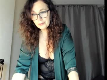 girl
        fey_bb cam image #236880