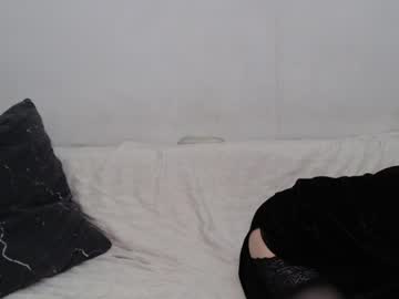 couple
        kotenki143 cam image #120983