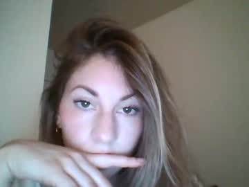 girl
        serenabadbunny cam image #27932