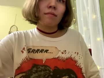 girl
        lonely_lina cam image #142878