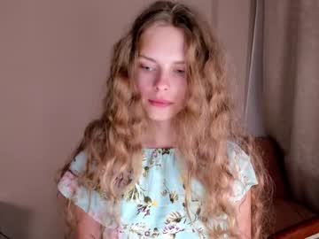girl
        nataly_hello cam image #126517