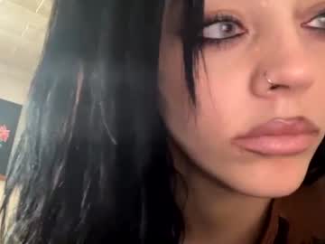 girl
        xelena1991 cam image #124171