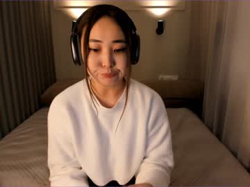 girl
        bora_ cam image #15780