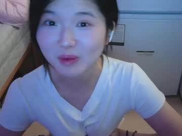 girl
        voilet_fox77 cam image #246920