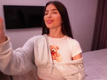 girl
        sunnyy_luxe cam image #246980