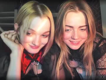 couple
        chloe_wilsonn cam image #35925