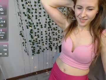 girl
        leonablush cam image #206800