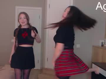 girl
        lilian_bell cam image #47704