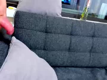 couple
        newbarbie69 cam image #120264