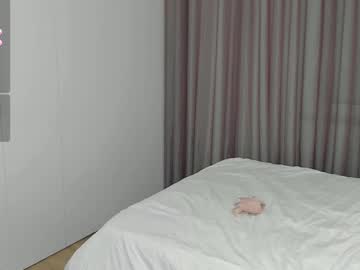 girl
        luna_grace07 cam image #205277