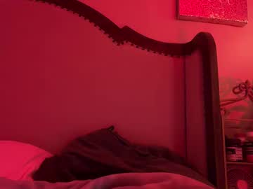 girl
        ezrasinatra cam image #247879